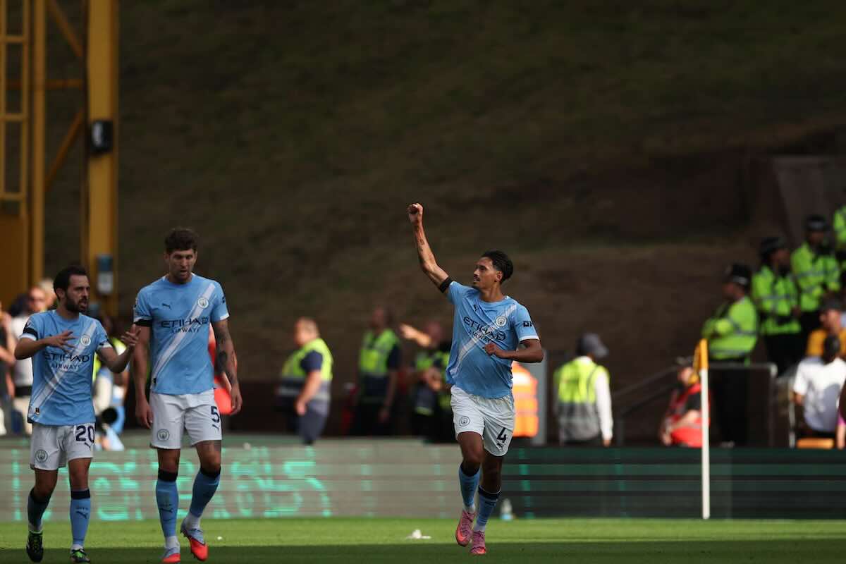 Reijnders esulta dopo il gol