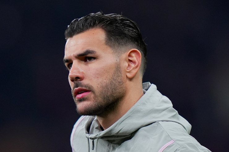 Theo Hernandez terzino dell'Al Hilal durante una partita