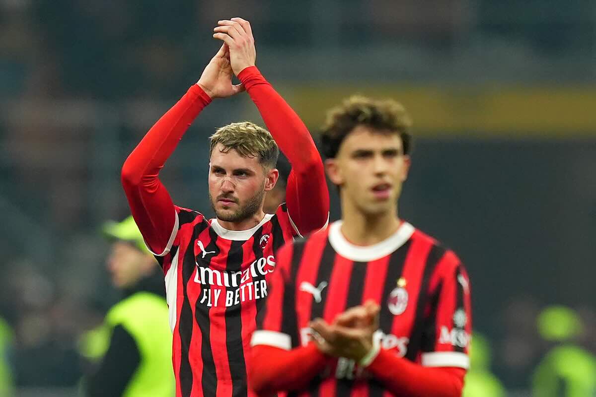 Gimenez saluta i tifosi