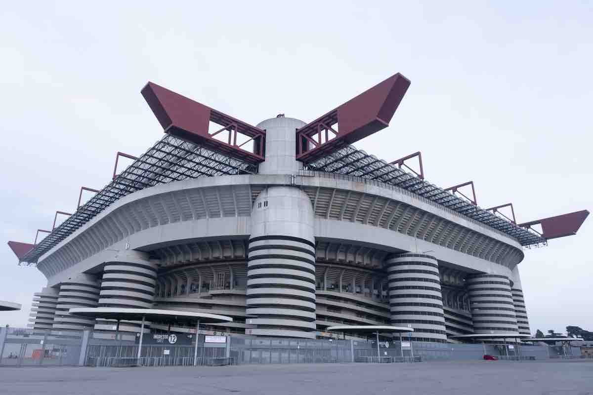 San SIro visto dall'esterno
