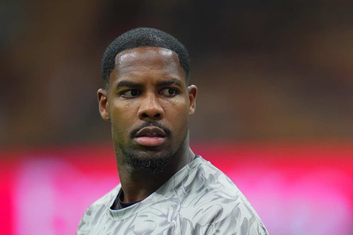 Mike Maignan concentrato