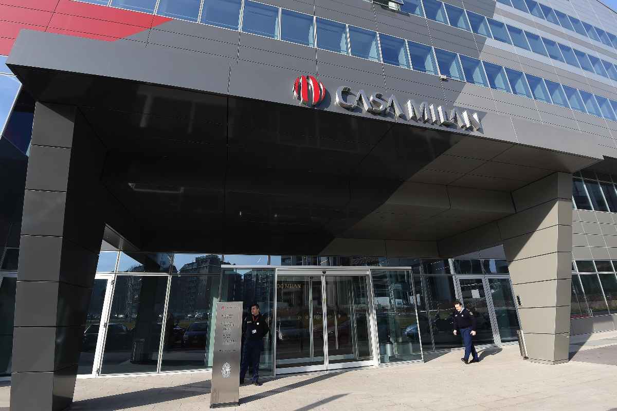 Casa Milan sede del club rossonero in via Aldo Rossi a Milano