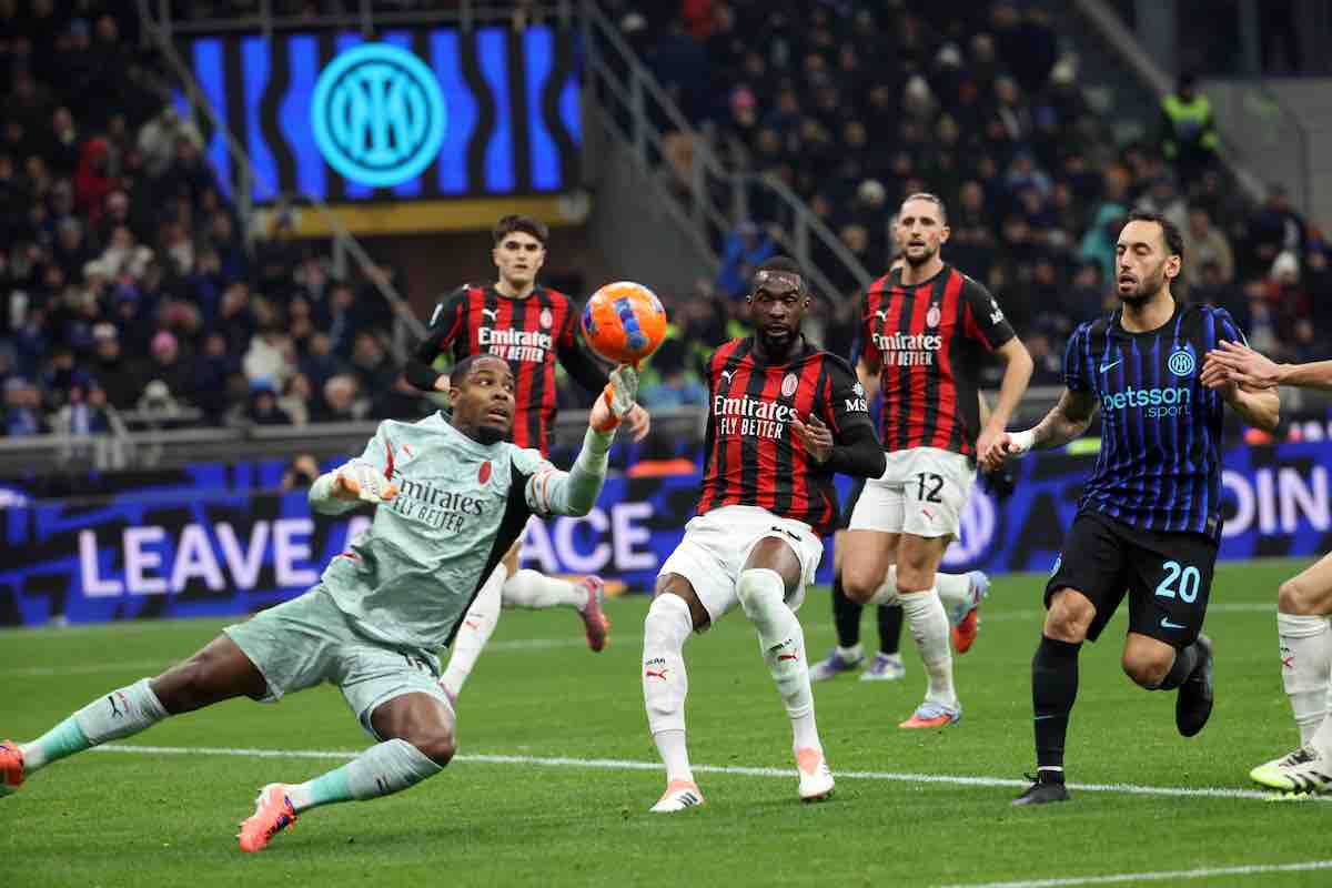 Mike Maignan nel corso di Inter-Milan