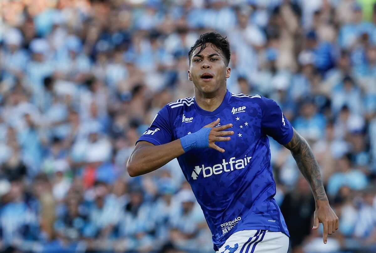 Kaio Jorge esulta dopo un gol