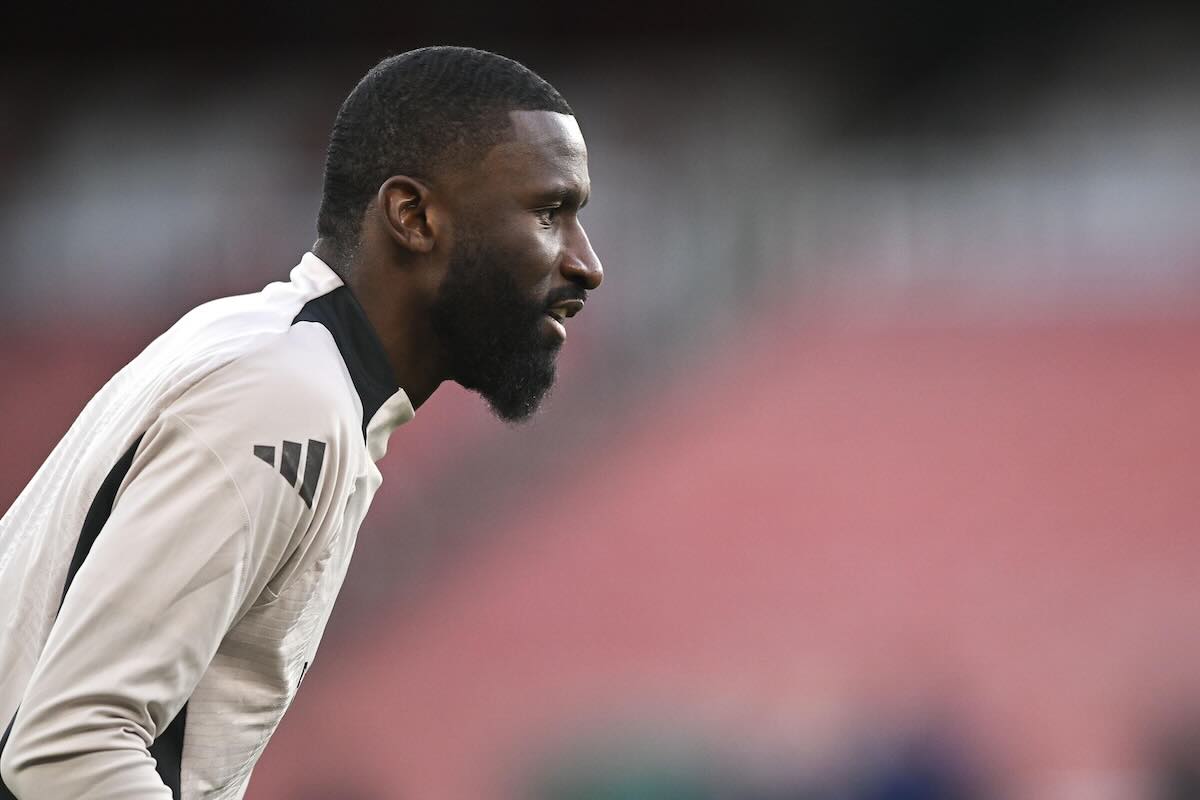 Rudiger durante un riscaldamento