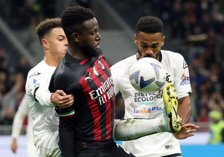 Divock Origi attaccante del Milan in azione durante una partita di Serie A