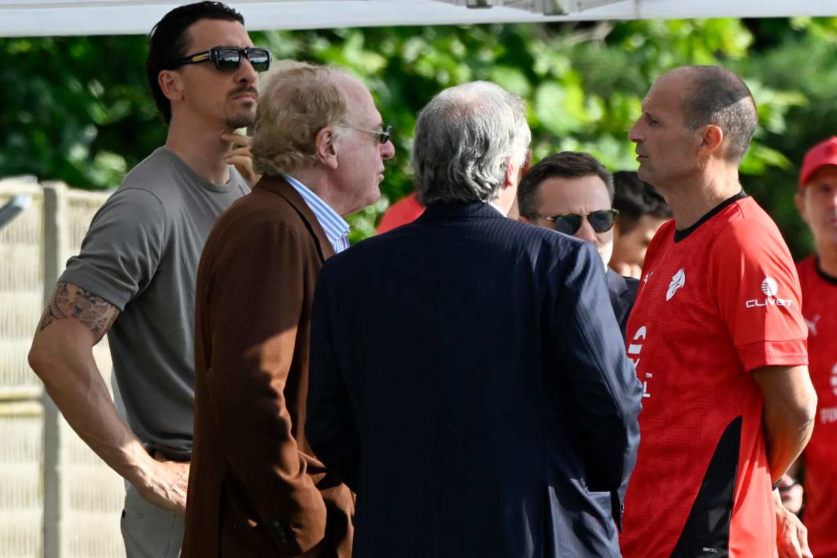 Furlani, Scaroni, Ibrahimovic e Allegri insieme a Milanello