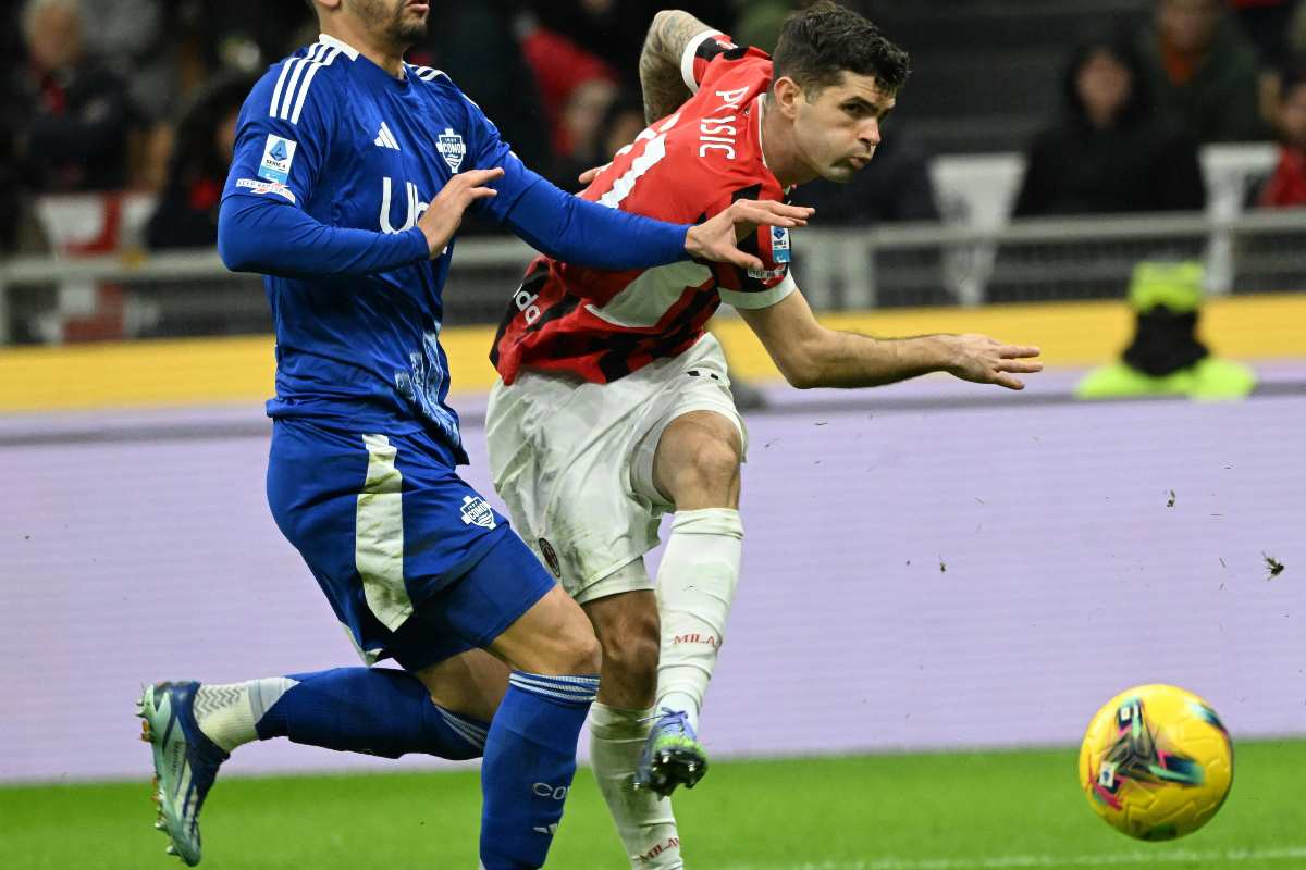 Christian Pulisic in azione durante Milan-Como di Serie A