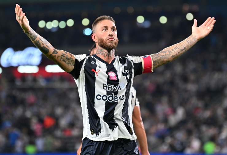 Sergio Ramos difensore del Monterrey esulta dopo un gol nella Liga MX