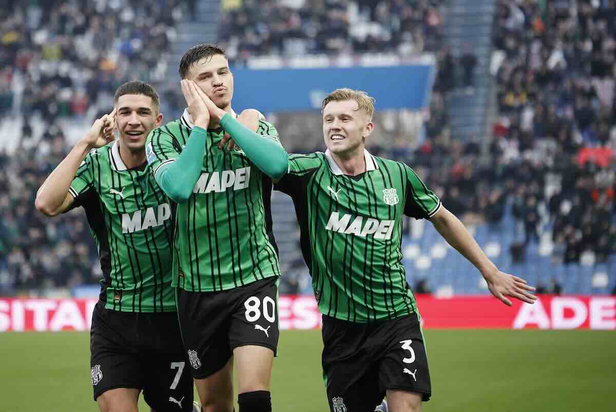 Muharemovic esulta dopo un gol