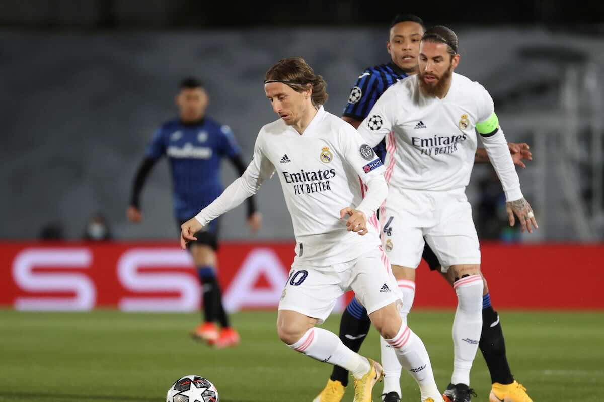 Modric e Sergio Ramos in azione