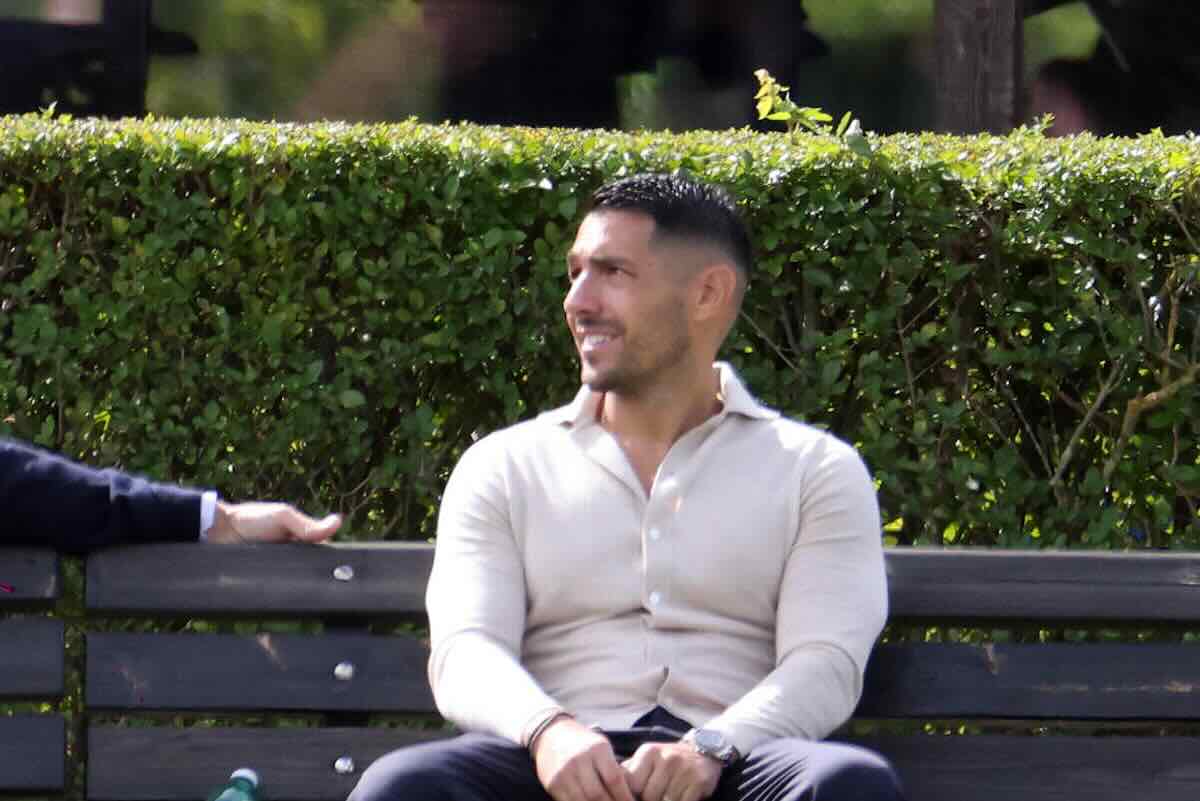 Moncada seduto a Milanello