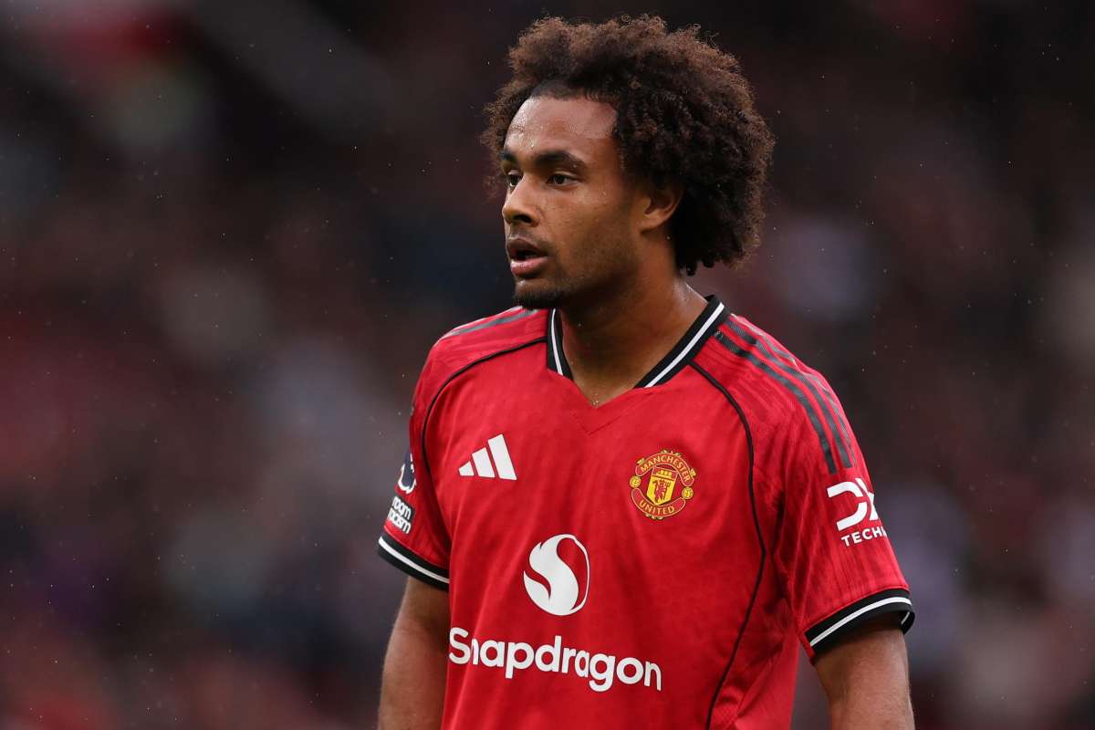 Zirkzee in primo piano