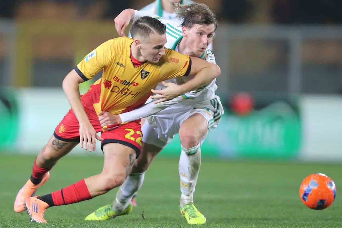 Camarda in azione con il Lecce