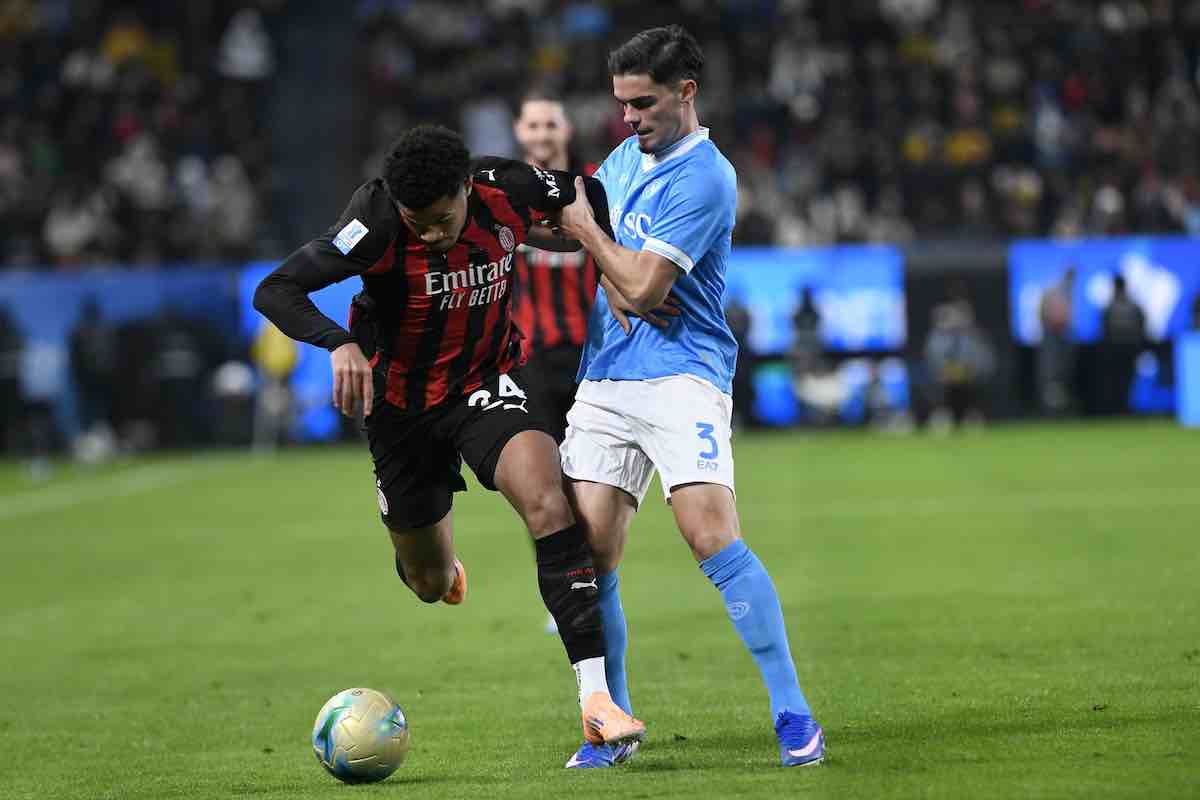 Athekame contro il Napoli
