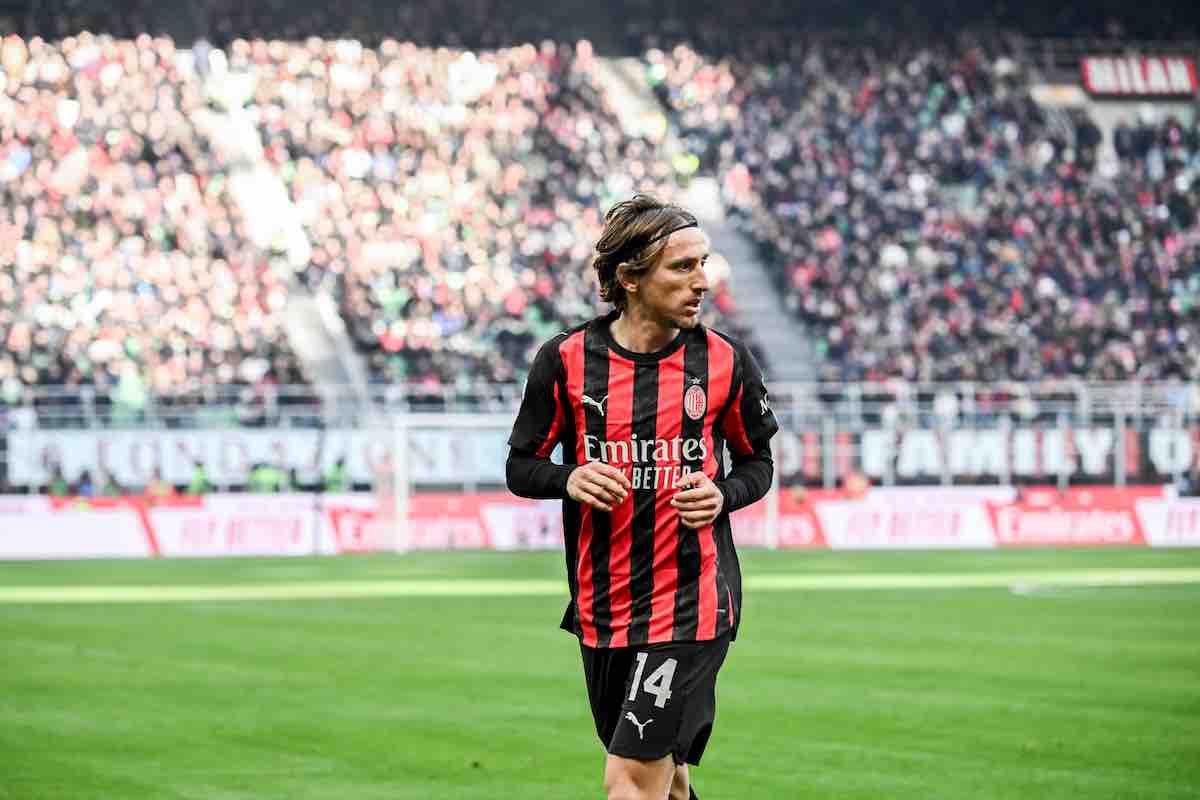 Modric in rossonero