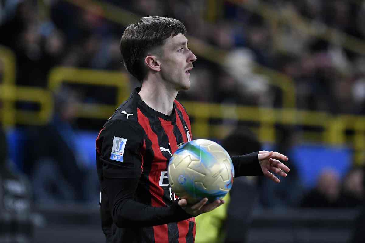 Saelemaekers con la maglia del Milan