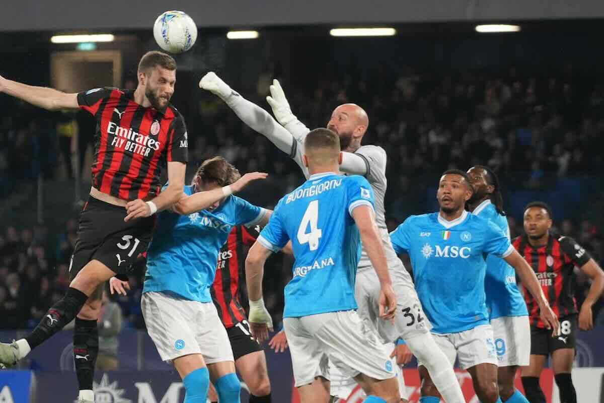 Pavlovic colpisce di testa